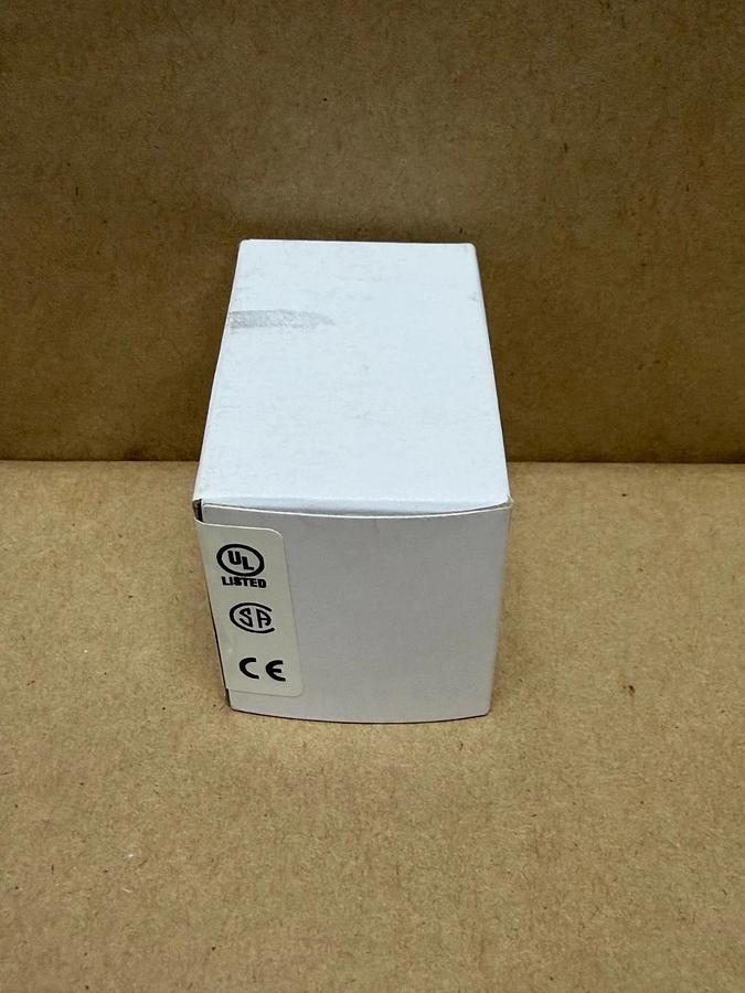 Used Fuji Electric DR30D0L-E3SZC 30mm Blue Indicating Pilot Light *FACTORY SEALED*