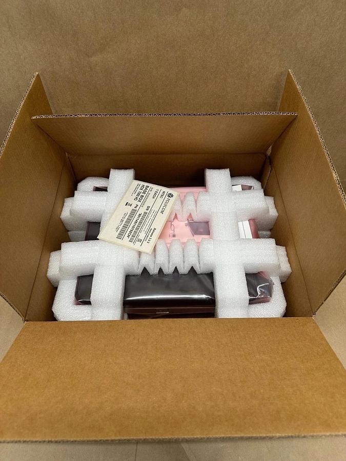 Used POLYCOM 2215-26771-001 HDX 7000 HD Base Box *NEW*