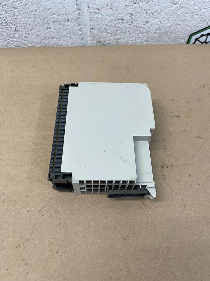Used AEG AS-BDEP-218 Modicon, Discrete Input 16x115 VAC