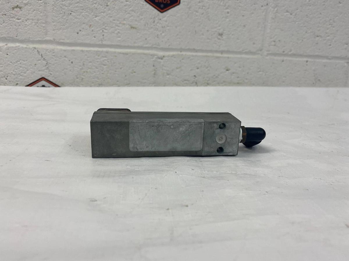 Used Herion Norgren 0886100 Pressure Switch