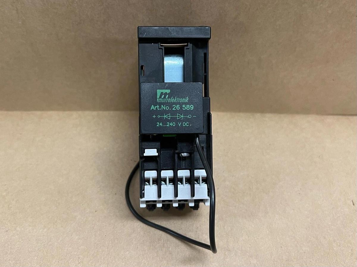 Used Siemens 3TF3010-0B 3P, 1S/1NO, 20A Contactor w/ EMC Suppressor - Lot of 4