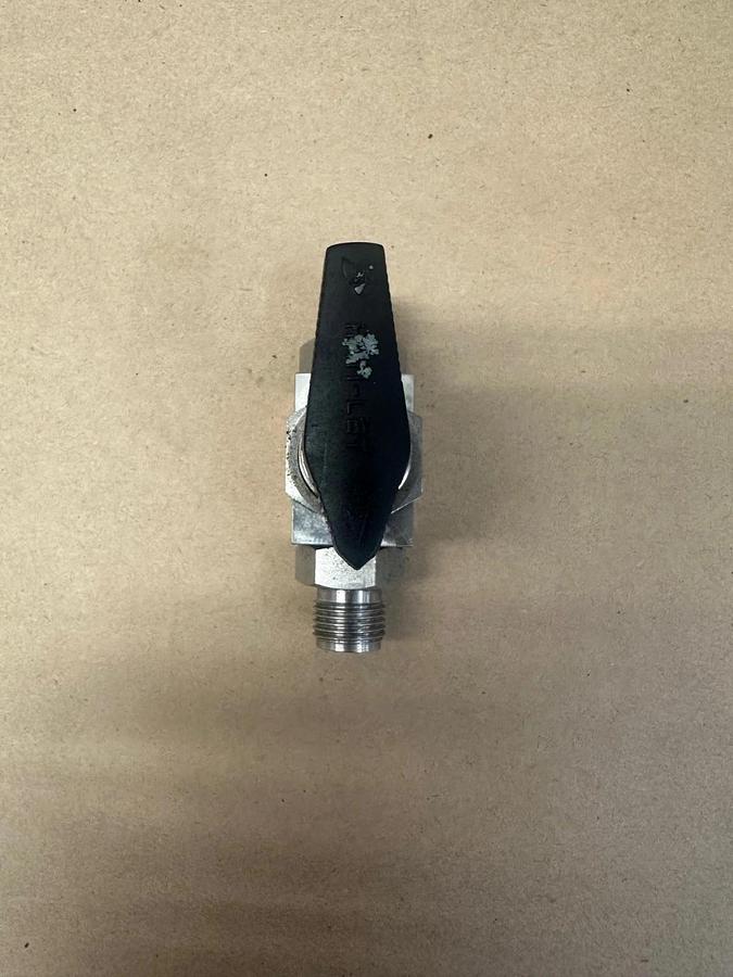 Used HAM-LET H6800SSL3/8ICSS Valve