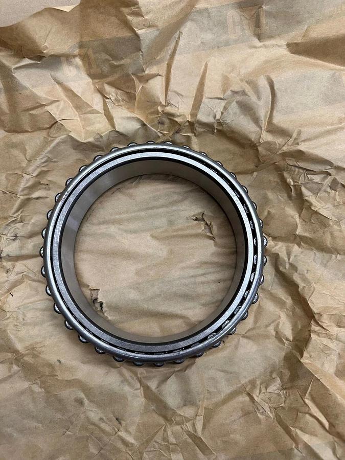 CAT 6V-1882 136.53mm Tapered Roller Cone Bearing