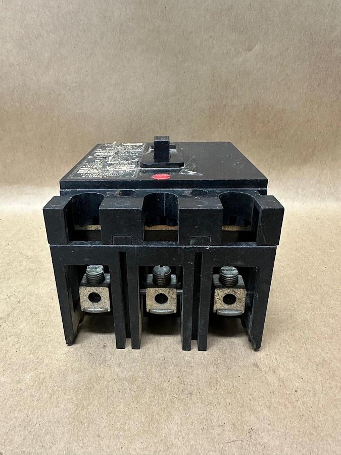 Used Cutler Hammer EHC3050 50A 3 Pole Circuit Breaker