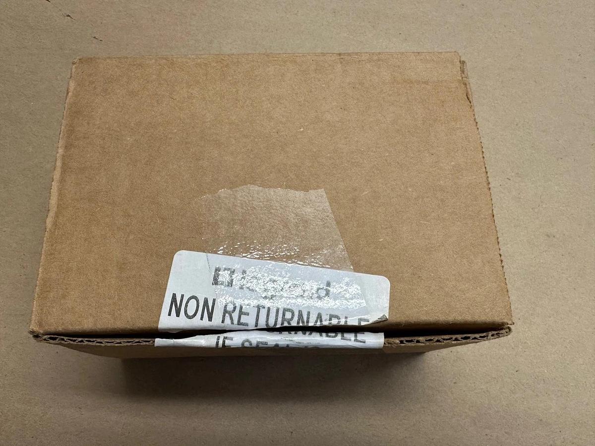 Used Legrand TJ600-88 Clarity 6 TracJack - Box of 19 *NEW*