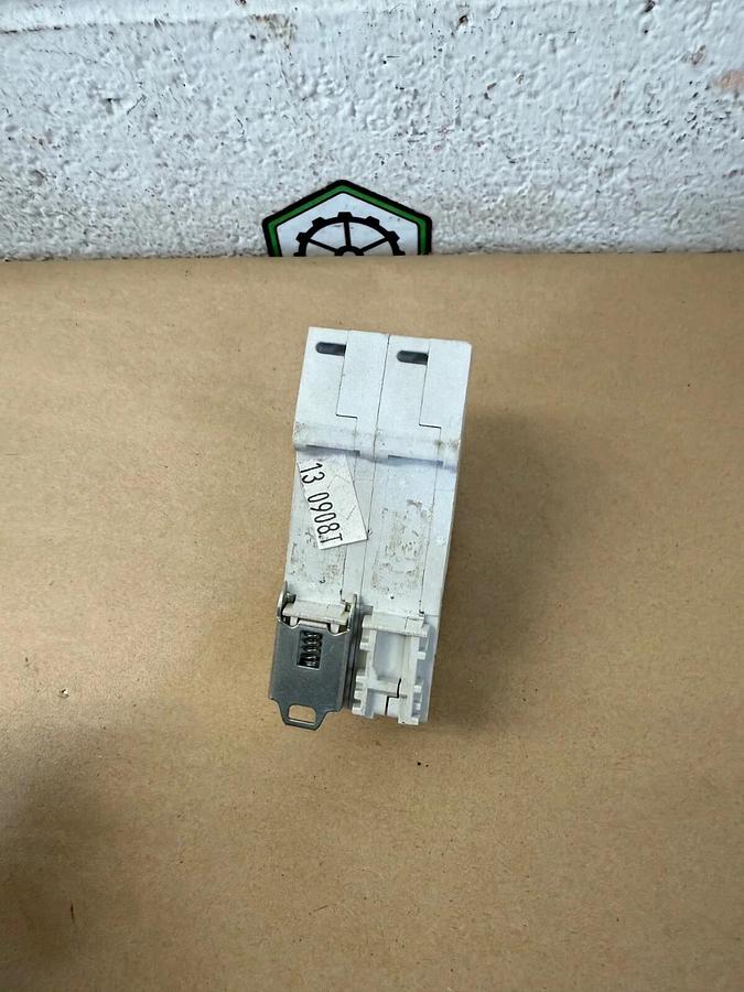 Used Cutler-Hammer WMS2D20 Circuit Breaker, 2-Pole, 415 V