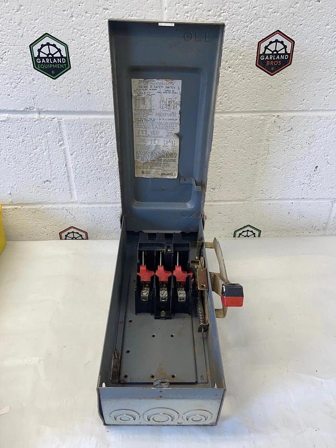 Used Square D HU361RB Heavy Duty Safety Switch Ser E2 30A 600VAC Single Throw