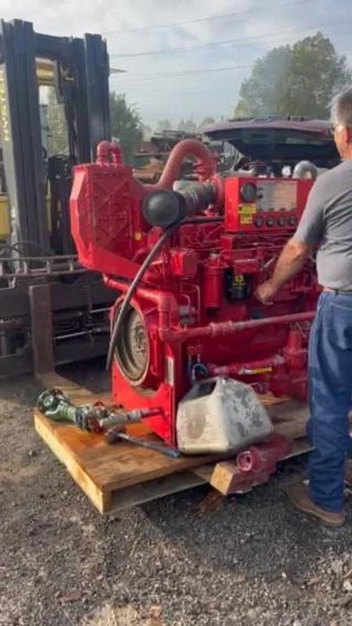 Used Clarke’s JW6HUF60 Stationary Fire Pump Engine Driver w/ Firetrol Controller