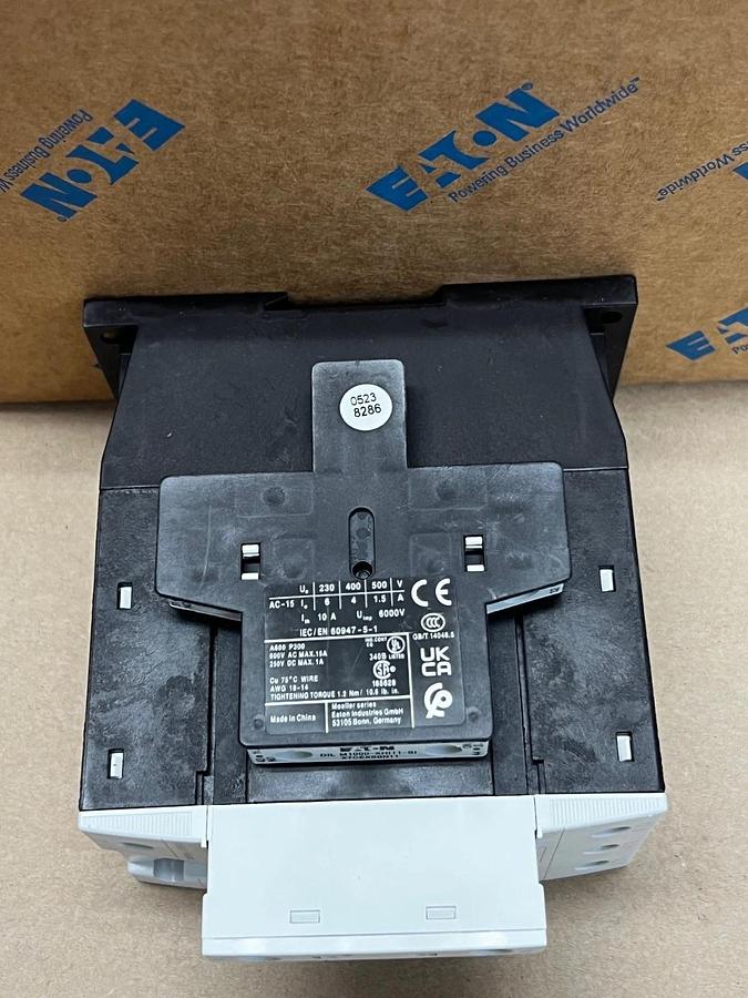 Used Eaton XTCE072DS1A IEC Contactor 110/50 120/60Hz Coil 72A *NEW*