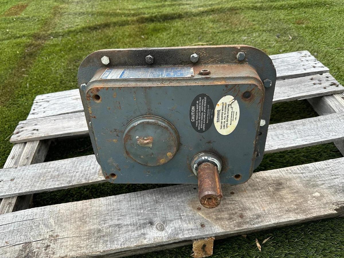 Used Falk 5203 J25 A 26.942 Ratio Gear Drive, 2-3/4” Bore, 1-1/4” Shaft