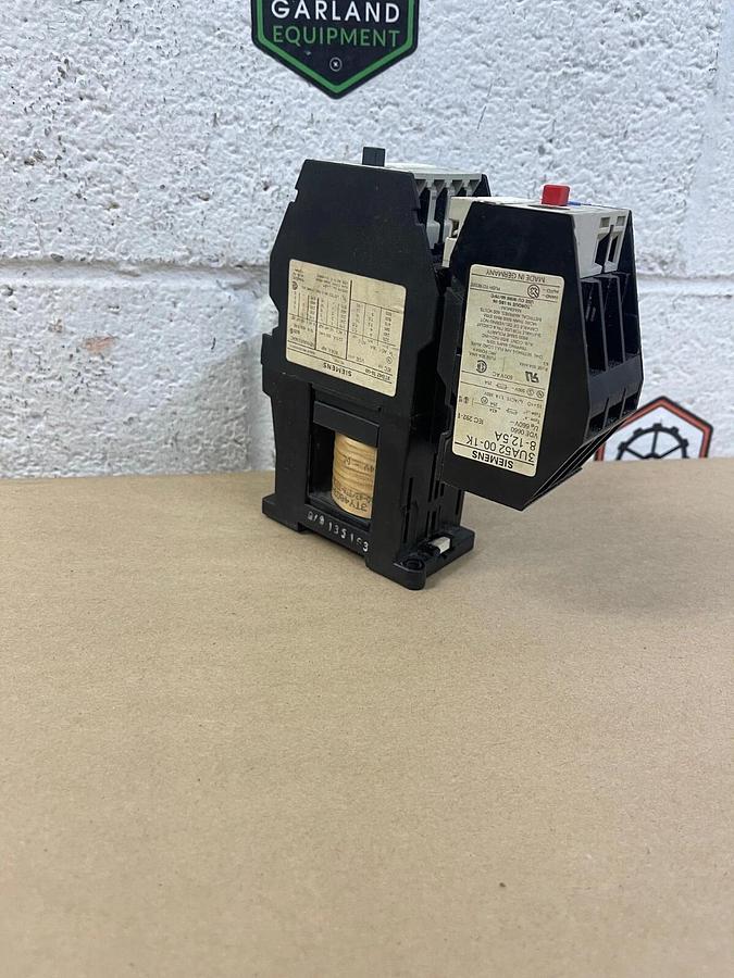 Used Siemens 3TB42 10-0B Contactor, 120 V Coil, 16A, w/ 3UA5200-1K Overload Relay