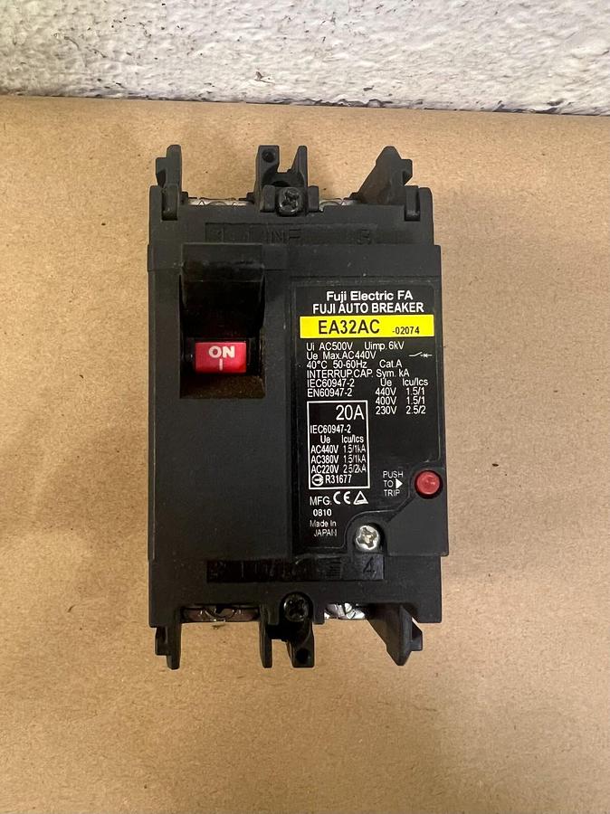 Used Fuji Electric EA32AC 20A Auto Breaker