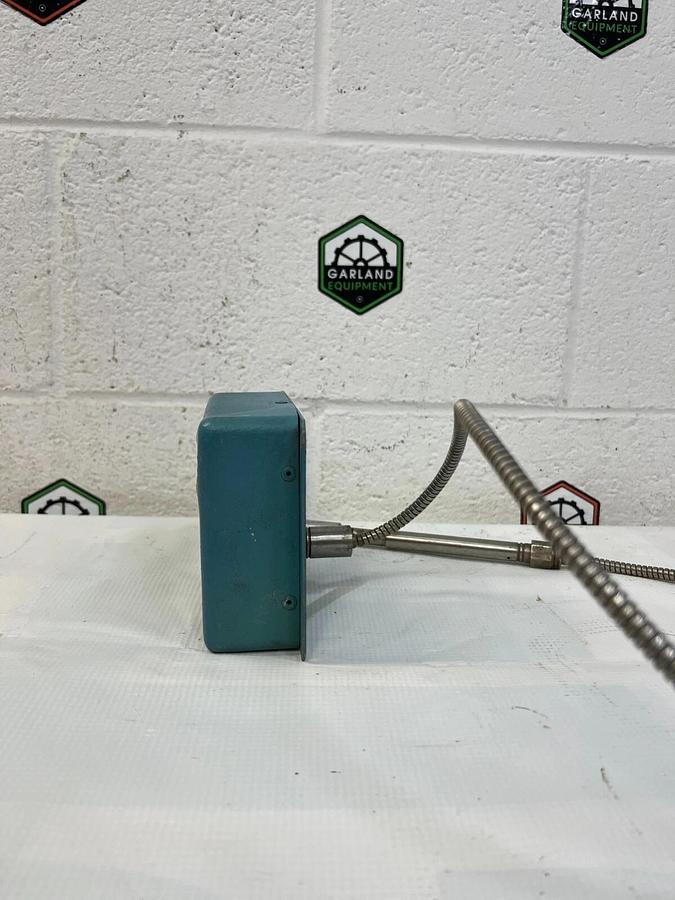 Used Dynisco PT44IF-5M-6/30 Pressure Gauge