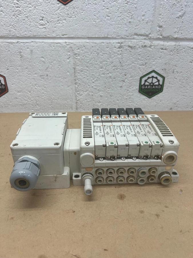 Used SMC VQC2101N-5 6 Bank Slot Valve