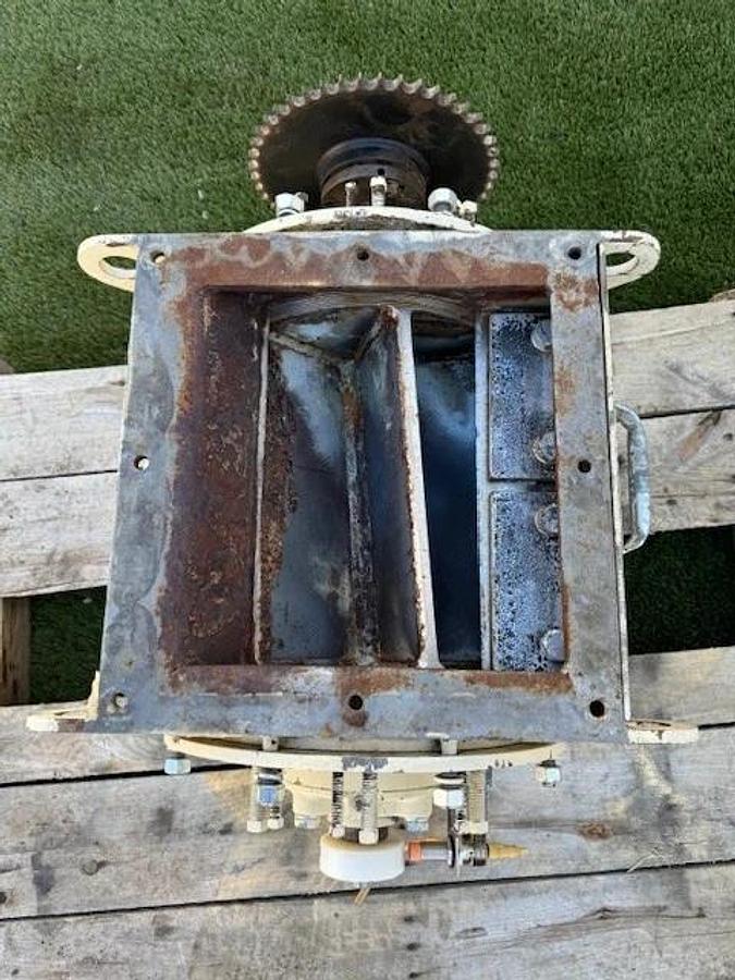 Used Clarke’s 12X12 Feeder FDRER12X12 Rotary Feeder