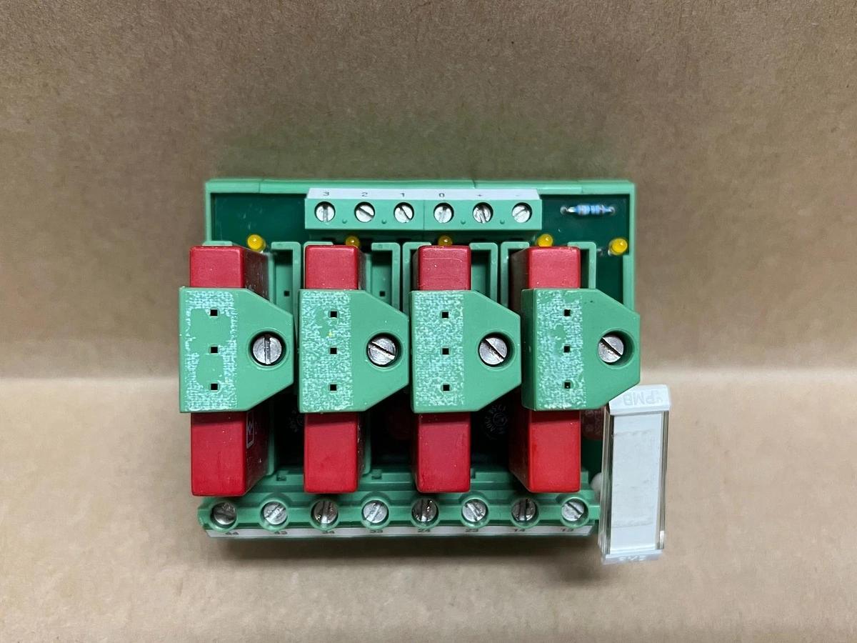 Used Phoenix Contact UMK-4OM-R/MF/P Interface Module OV-24DC/60DC/3 Solid-State Relay