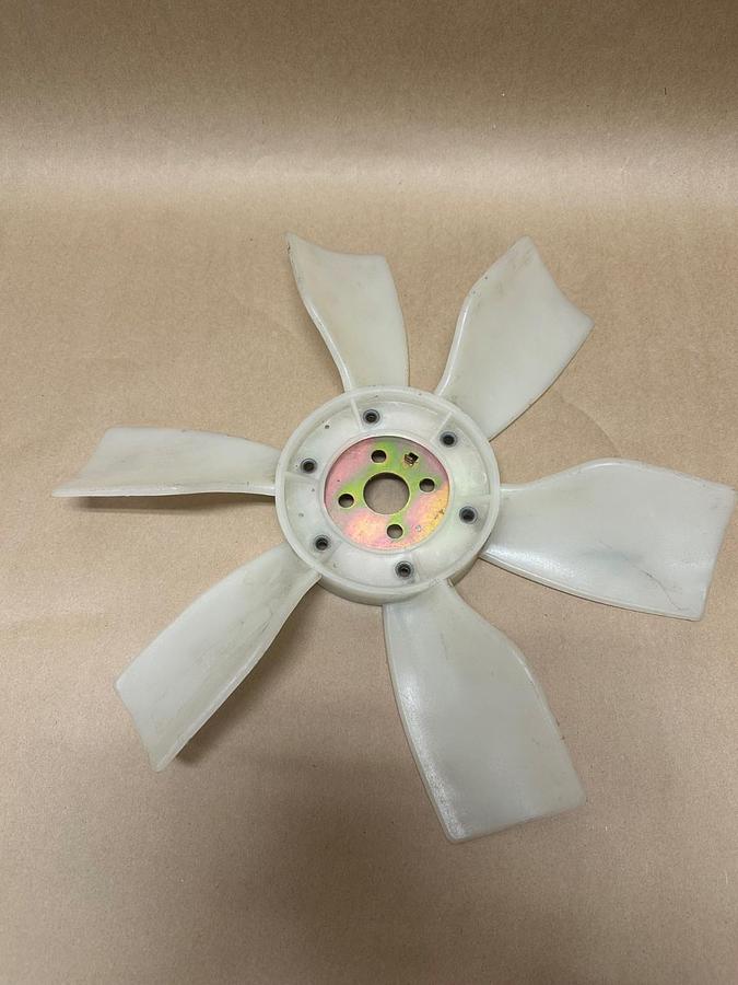 Used Toyota 16361-23060-71 Fan Blade