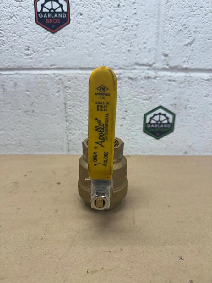 Used Apollo 94A1 1-1/2” Brass Two-Way Valve, 250 PSI, 600 CWP