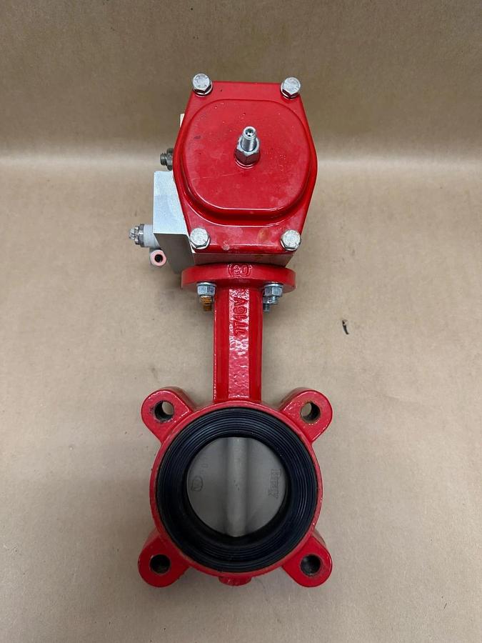 Used Bray 930835-11310532 Pneumatic Actuator w/ 7716V Butterfly Valve