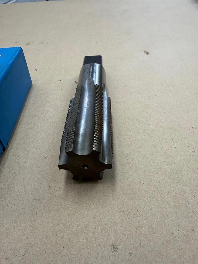 Used Union Butterfield  1-1/2 NF 12 , Flute Plug Tap, HSH GS4