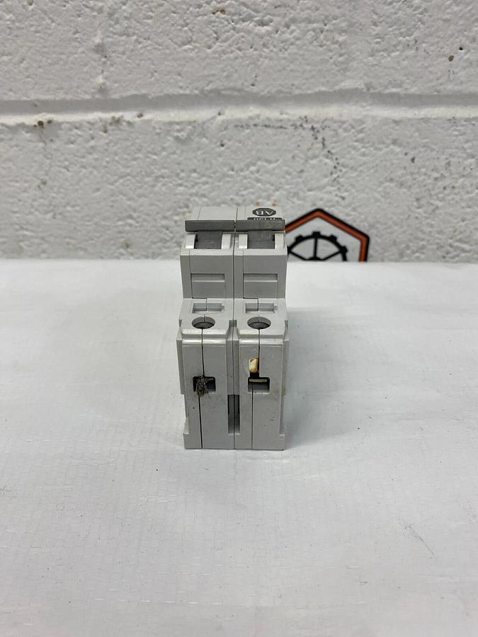 Allen-Bradley 1492-CB2 H 150 Circuit Breaker Series B 15 A