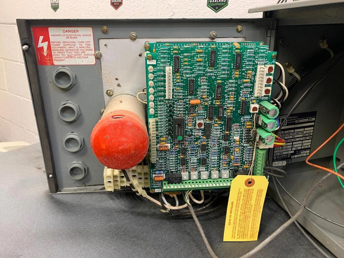 Used Square D PT10EG4 Omegapak Adjustable Frequency Controller 460V 7.3A 3HP