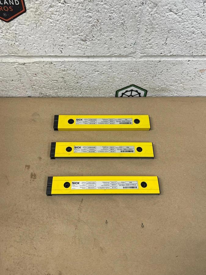 Used SICK LGTS015-051 Safety Light Curtain - Lot of 3