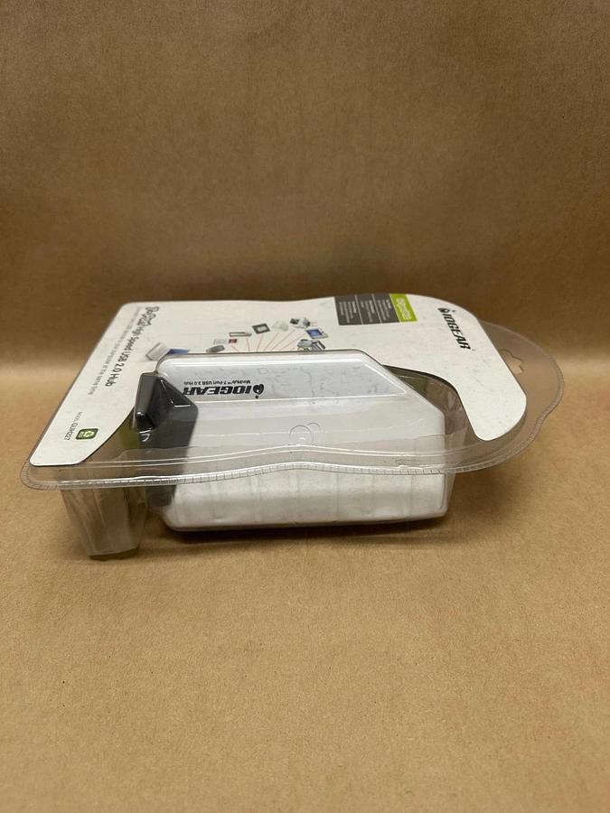Used IOGEAR GUH227 7-Port High Speed USB 2.0 Hub *NEW*