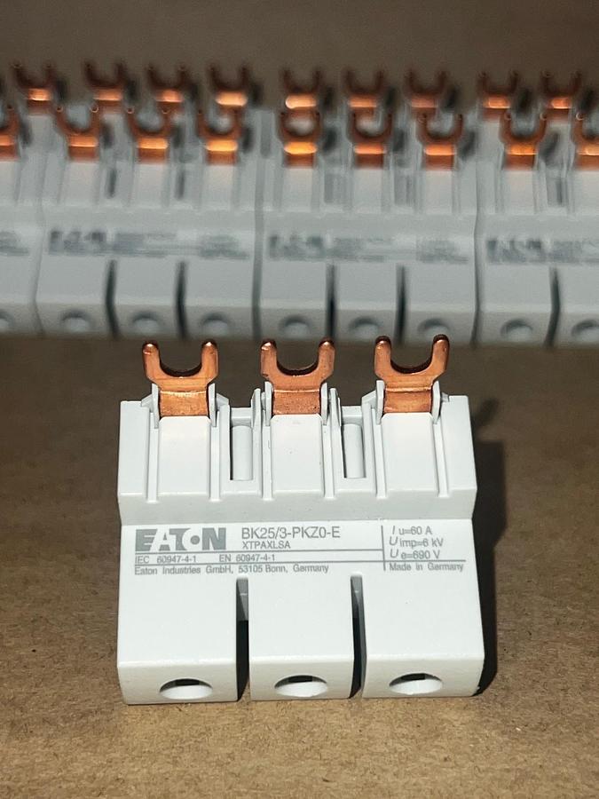 Eaton XTPAXLSA, BK25/3-PKZ0-E  *NEW* Lot of 10