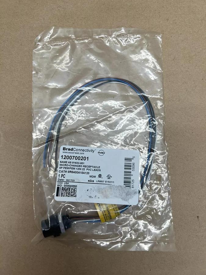 Used Brad Connectivity 8R5A00A18A120 Micro-Change Receptacle 5P FEM/FEM, 12in
