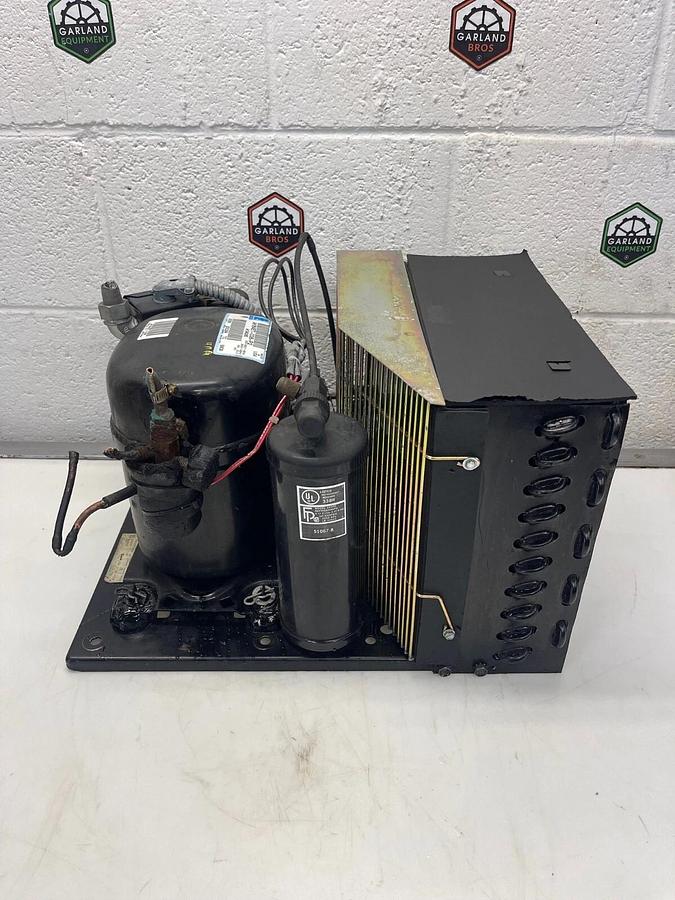 Used Tecumseh AK164ET-038-P2 Reciprocating Condenser Unit, MOD AK9433EC, 230/208V