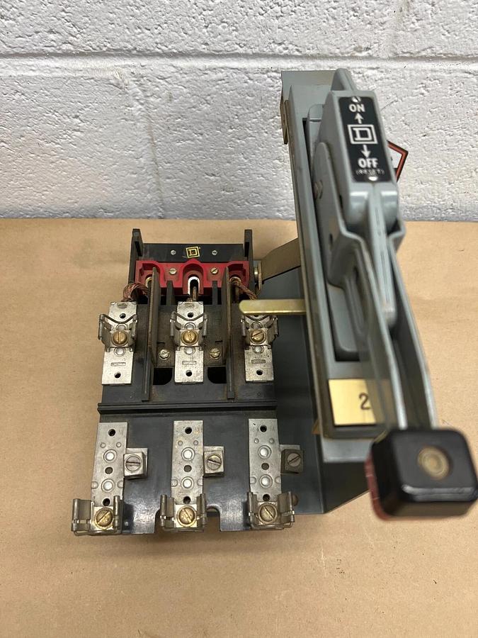 Used Square D CC-6 Class 9422, Ser. A Disconnect Switch
