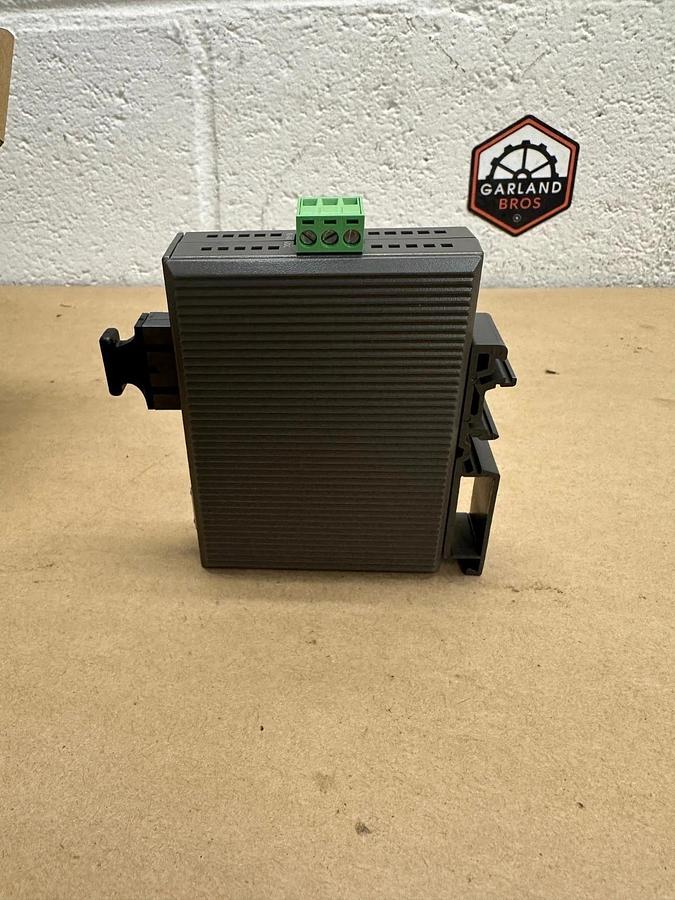 Used MOXA IMC-21-M-SC V3.1.3 Industrial Photoelectric Converter