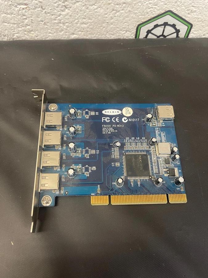 Used Bellini N10117, 4-port USB Card (F5U220)