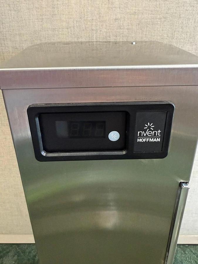 Used Nvent Hoffman N360646G051 Narrow Indoor/Outdoor AC, 6000 BTU, 460V *NEW*