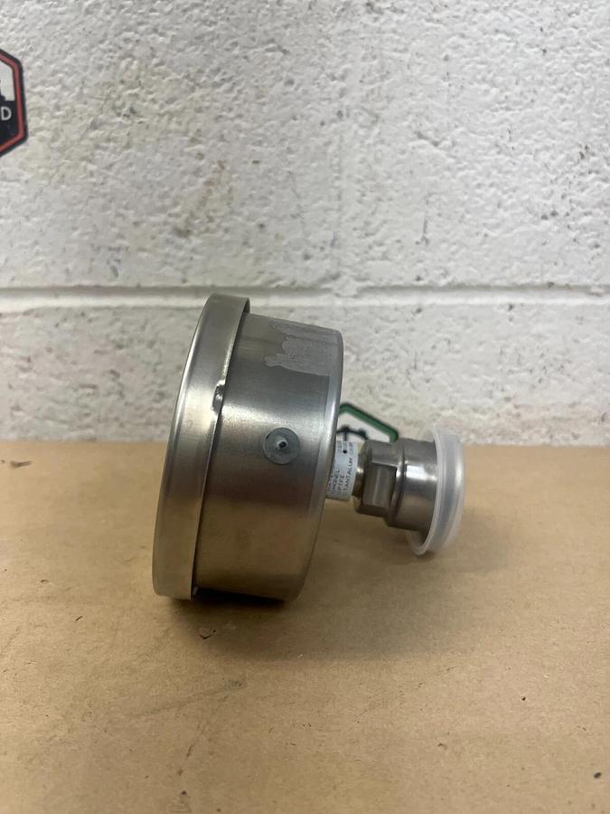 Used Pressure Gauge 0-160 PSI 0-11 Bar AISI 316L Tube & Socket