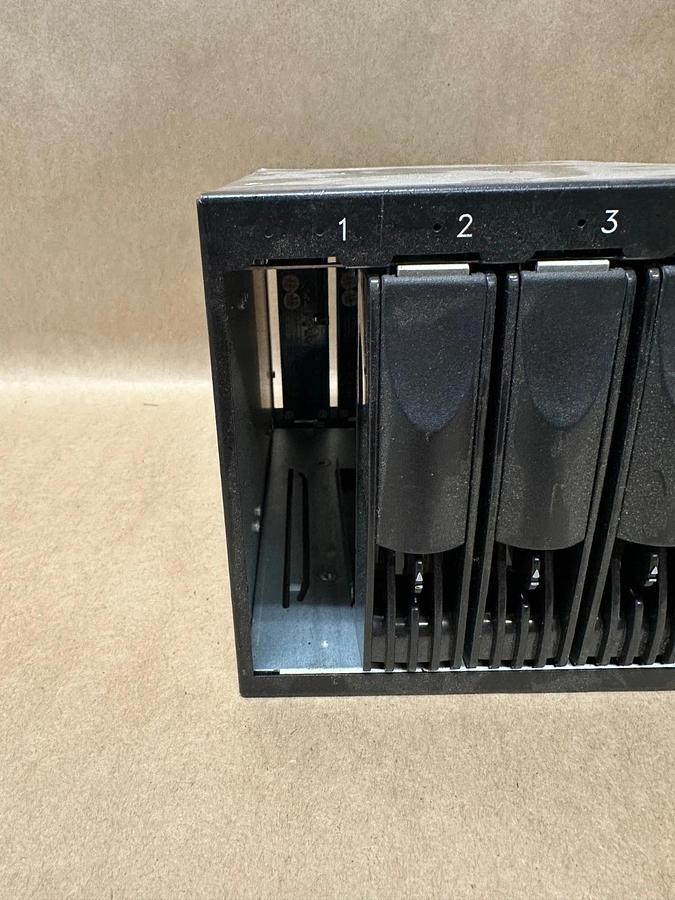 Used 5 Bay SATA Vertical Enclosure w/ Trays