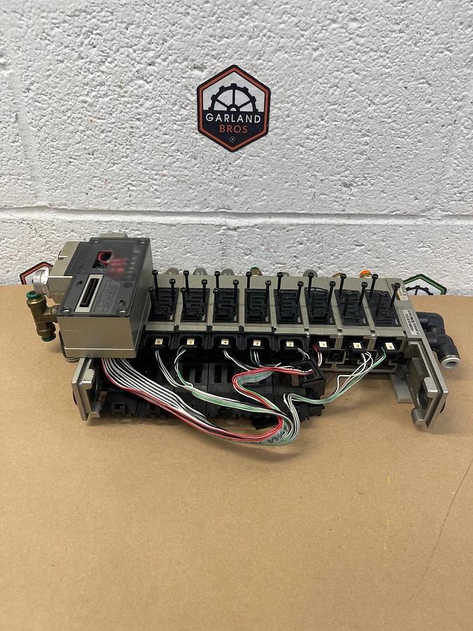 Used SMC IN313-DN1 , 8 Block Serial Transmission System, Pneumatic Manifold - PARTS
