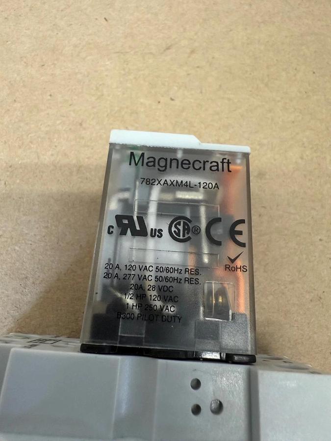 Used Schneider Electric 782XAXM4L-120A, Magnecraft Relay with Socket Base