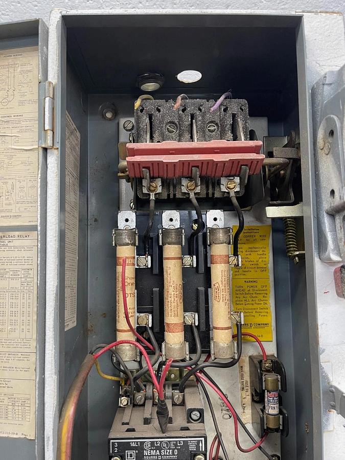 Used Square D 8538-SBG-13 AC Combination Starter Ser A, 30A Disconnect Rating NEMA 0