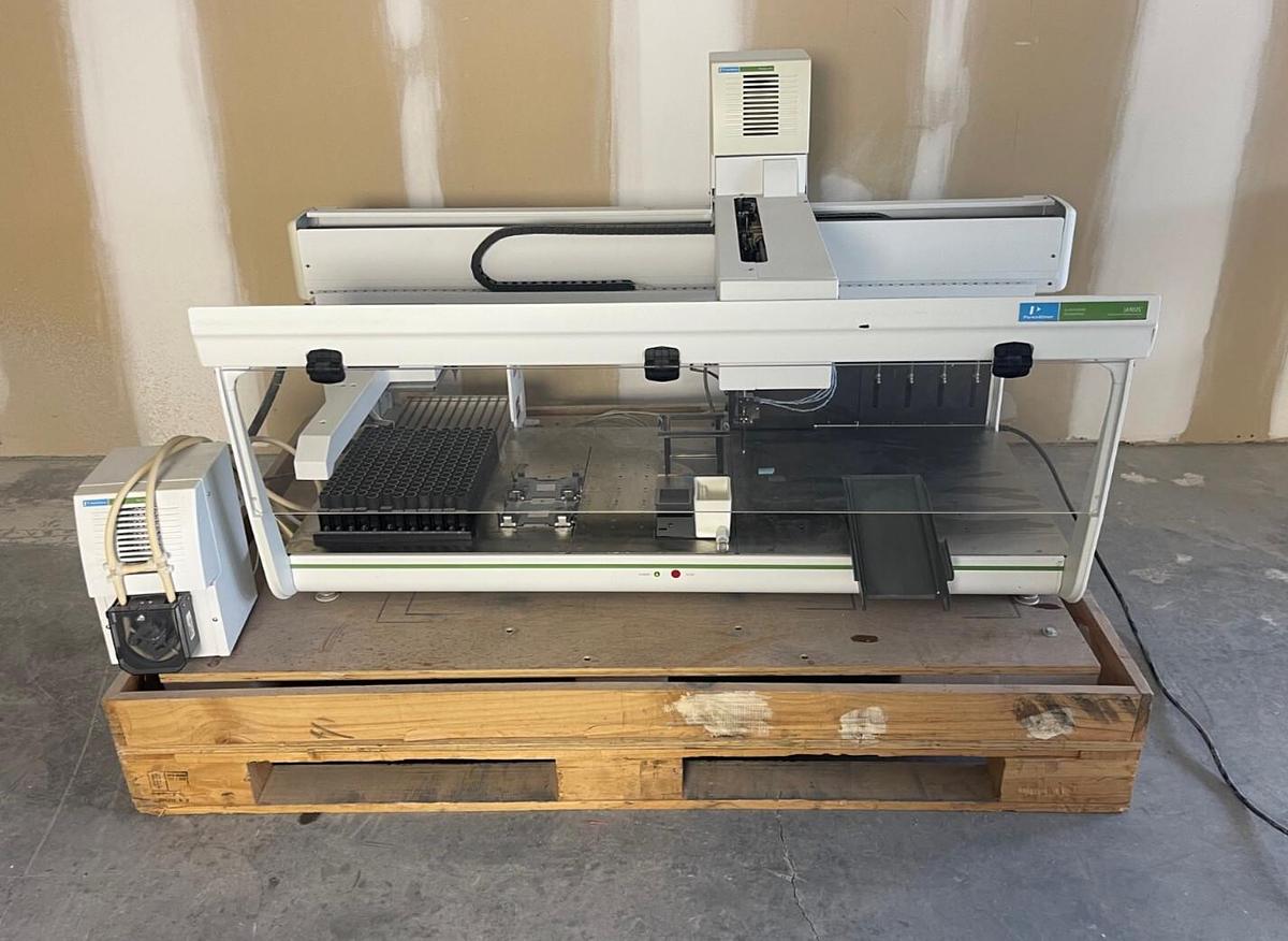 Used Perkin Elmer AJL4001 JANUS Expanded Automated Liquid Handling Work Station