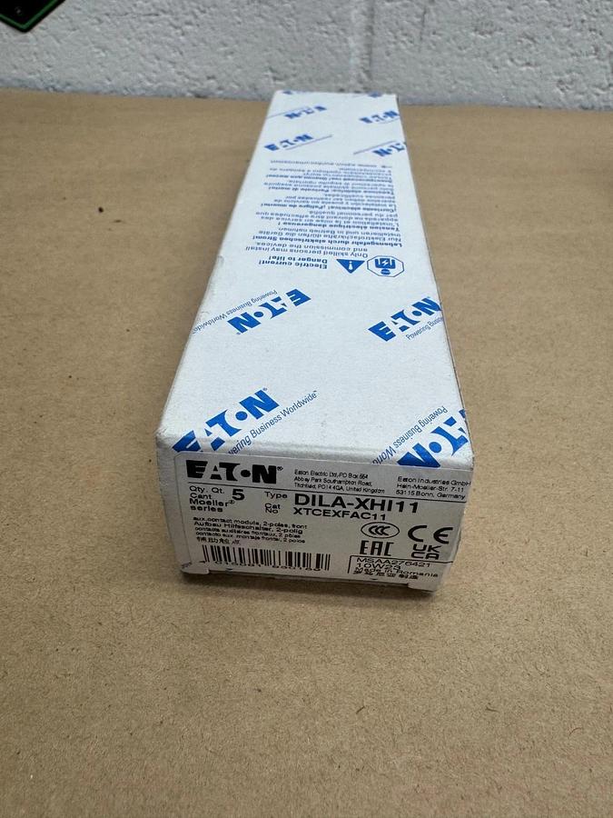 Used Eaton XTCEXFAC11 Contact Blocks, Qty 5 *NEW*
