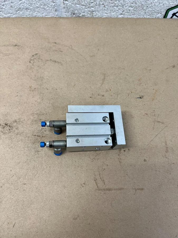 Used Festo SLS-16-10-P-A Pneumatic Cylinder