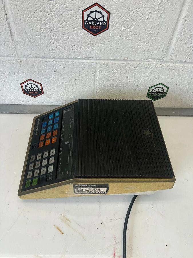 Used Pitney Bowes A510 Postal Scale