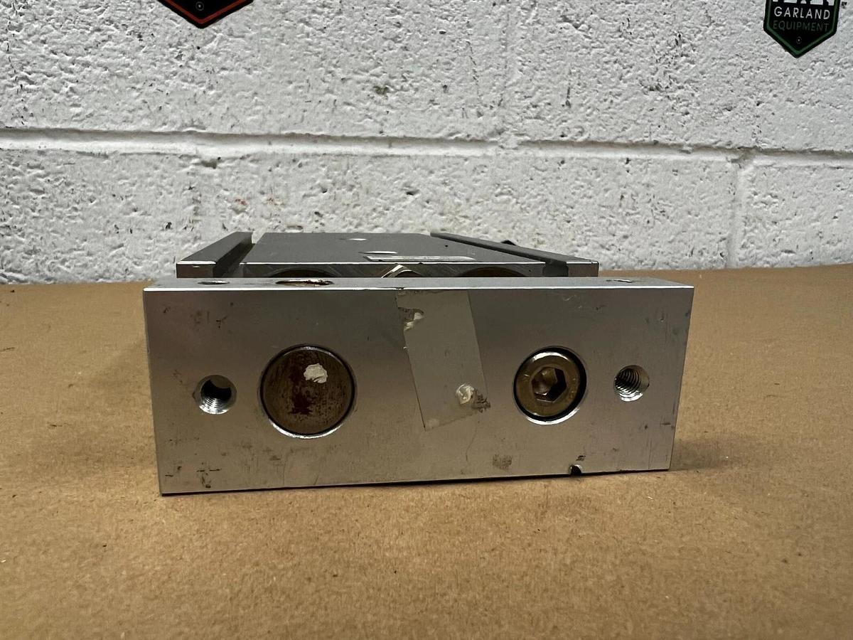 Used SMC CXSM32-75-Z73 Air Dual Cylinder