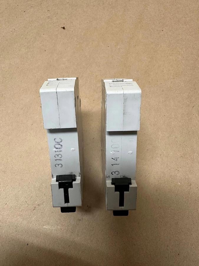 Used Eaton WMZS1C10 10A Circuit Breaker - Lot of 2