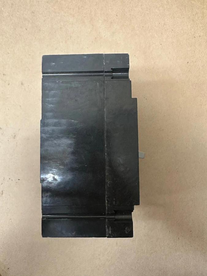 Used General Electric TEB132100WL 100A Industrial Circuit Breaker