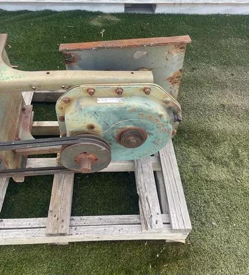 Used Dodge TA4207H09 Speed Reducer, Ratio 9.231 w/ North American Elec 15HP, 1765RPM