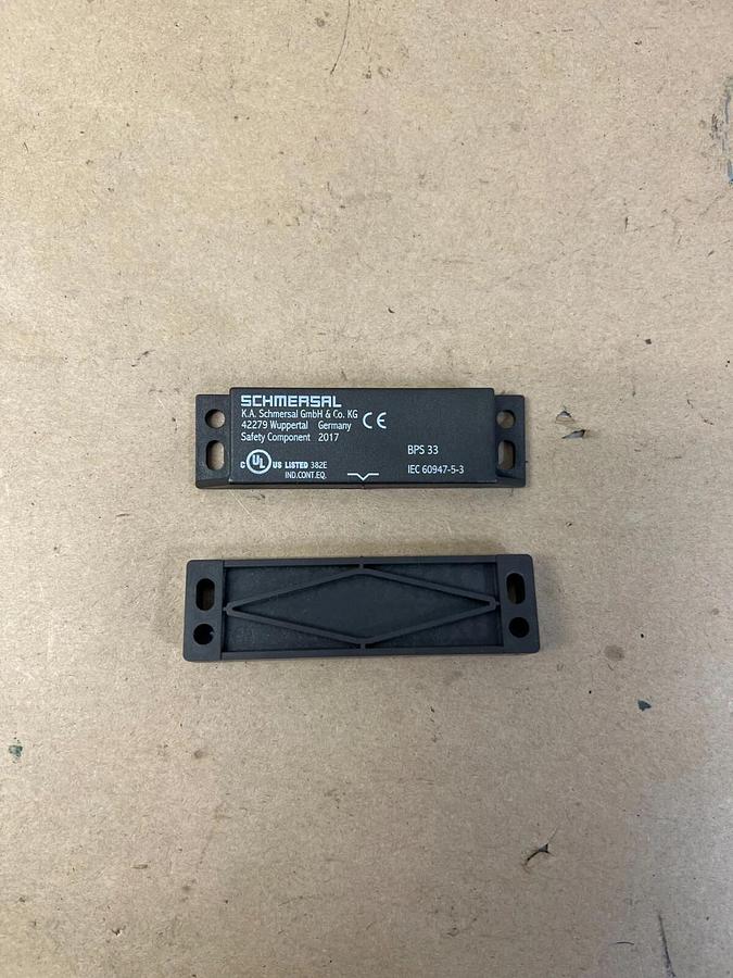 Used Schmersal BPS 33 Safety Component