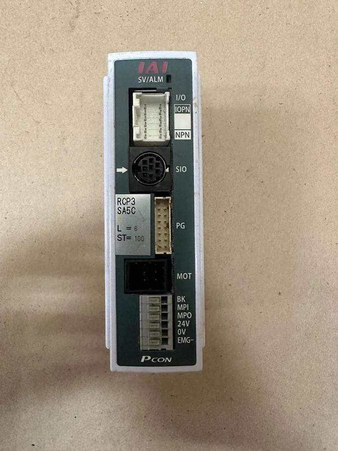Used IAI Corporation PCON-CY-42PI-NP-5-0 PLC Module